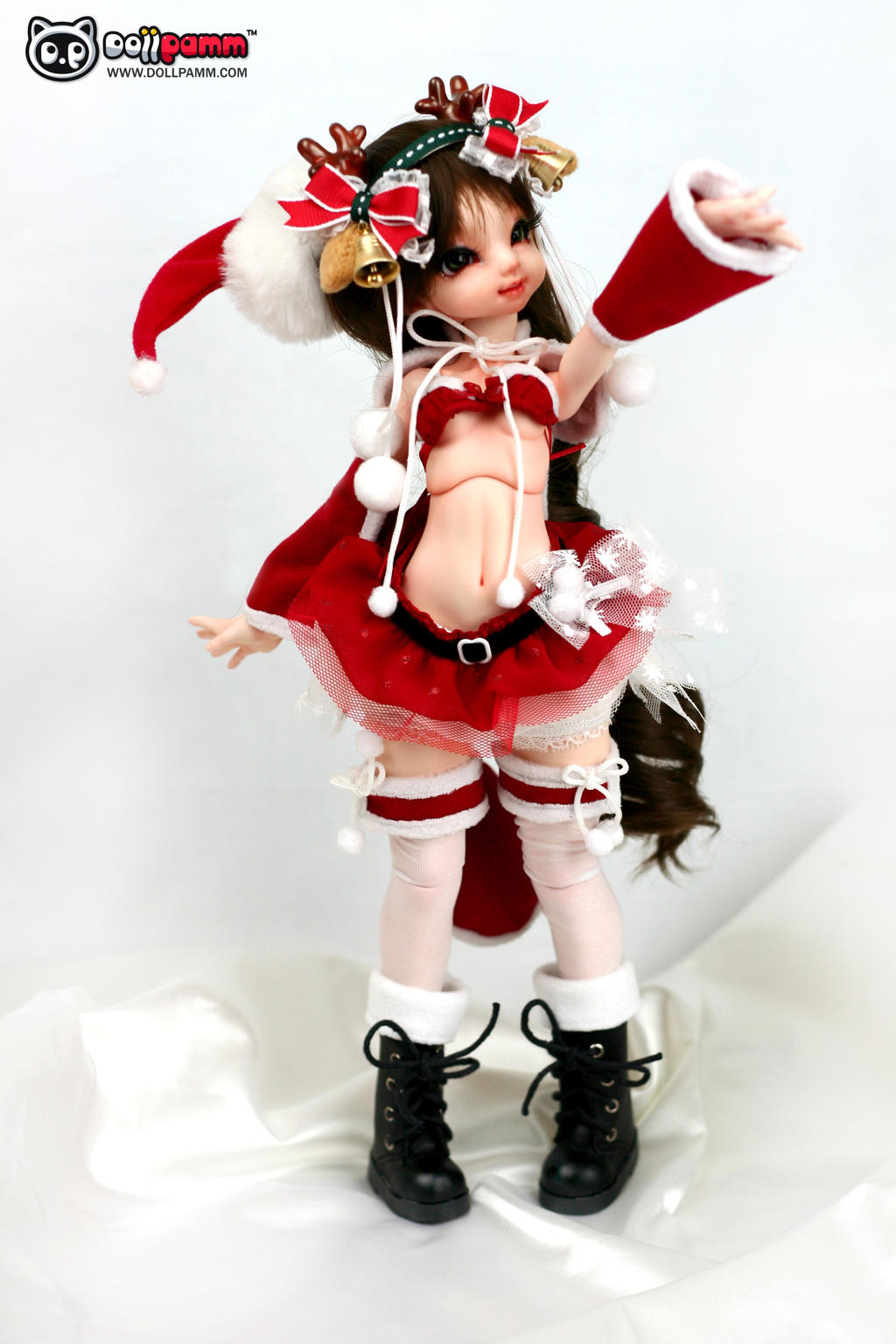 BJD DollPamm santa momo