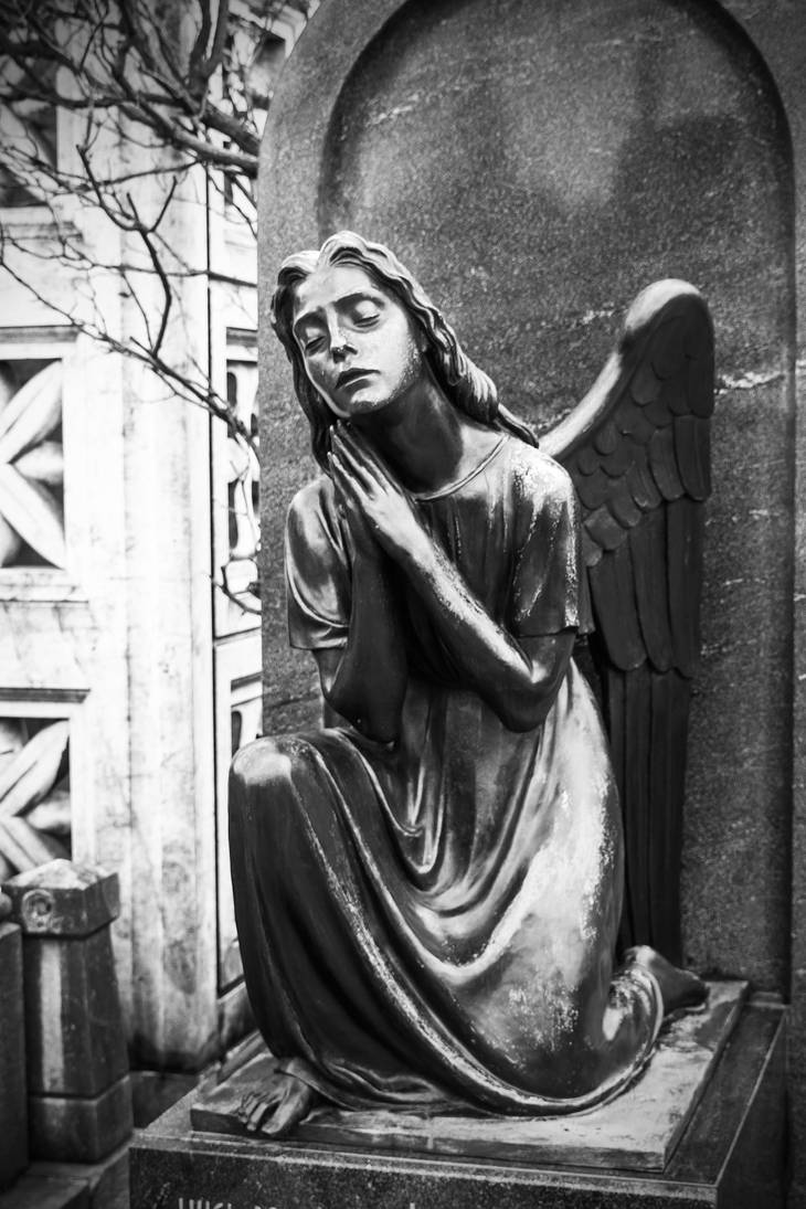 The praying angel by attomanen on DeviantArt