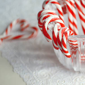 Candy canes by meganjoy