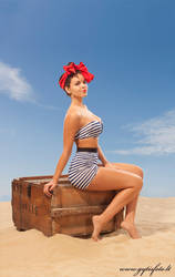 Pin-up 4