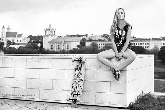 Longboard girl