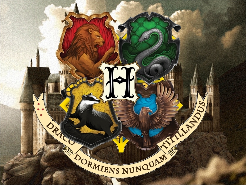 harry potter hogwarts crest wallpaper