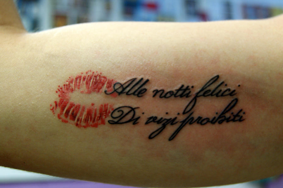 Kiss tattoo