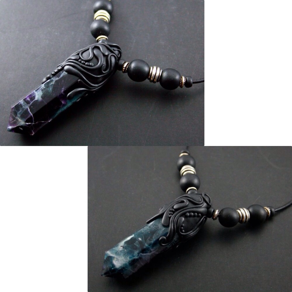 Reversible mens necklace