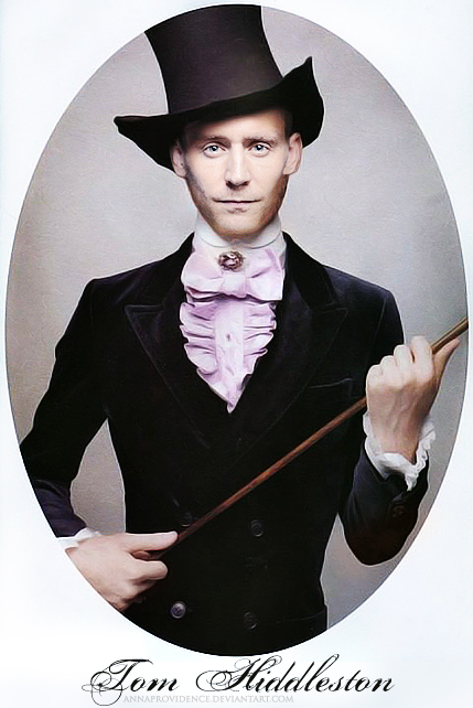 Tom Hiddleston