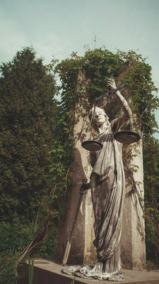 Statue of Themis