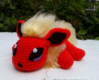 Willow the Crochet Flareon (see description)