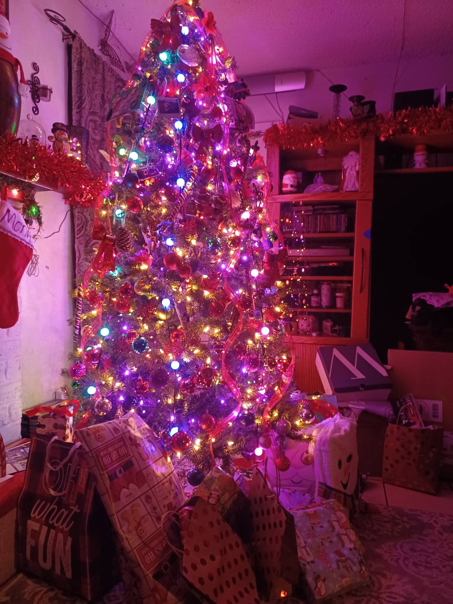 My Christmas Tree W Presents By SepilloIsCool1234 On DeviantArt my-christmas-tree-w-presents-by-sepilloiscool1234-on-deviantart