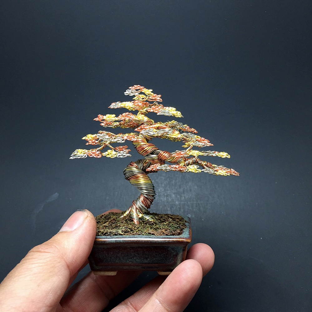 Large 3-color wire bonsai tree by Ken To
