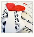 Lovemusicpolaroid by ThErEaLDoLLyFrikka
