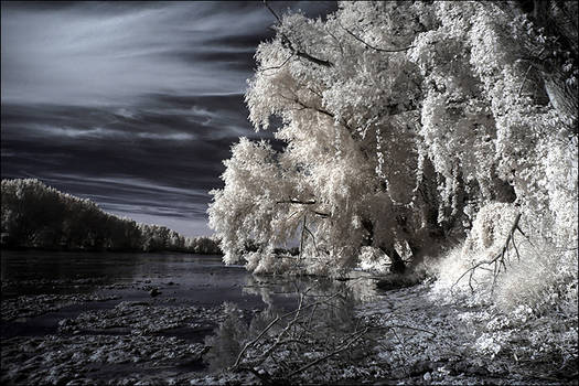 Garonne Infrared