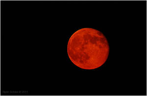 Red Moon