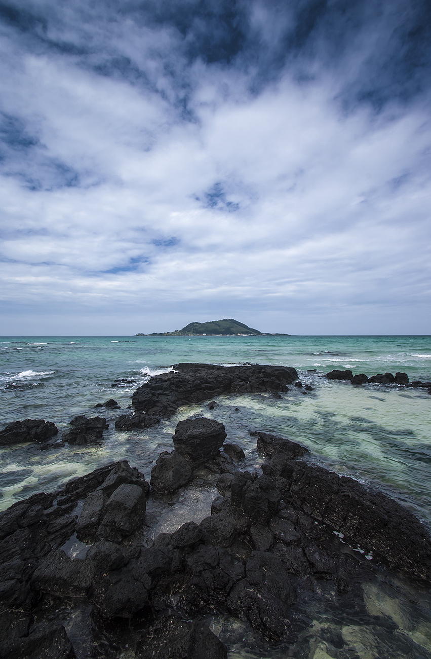 Hyeopjae Beach by Joetjuhh