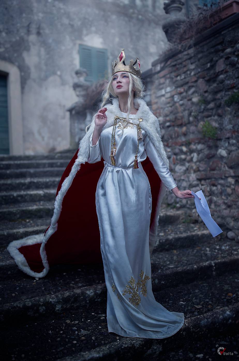 Bot Operate Thank you for your help Historia Reiss Cosplay- Attack on Titan by AlexisDames on DeviantArt Bot Operate Thank you for your help Historia Reiss Cosplay- Attack on Titan by AlexisDames on DeviantArt