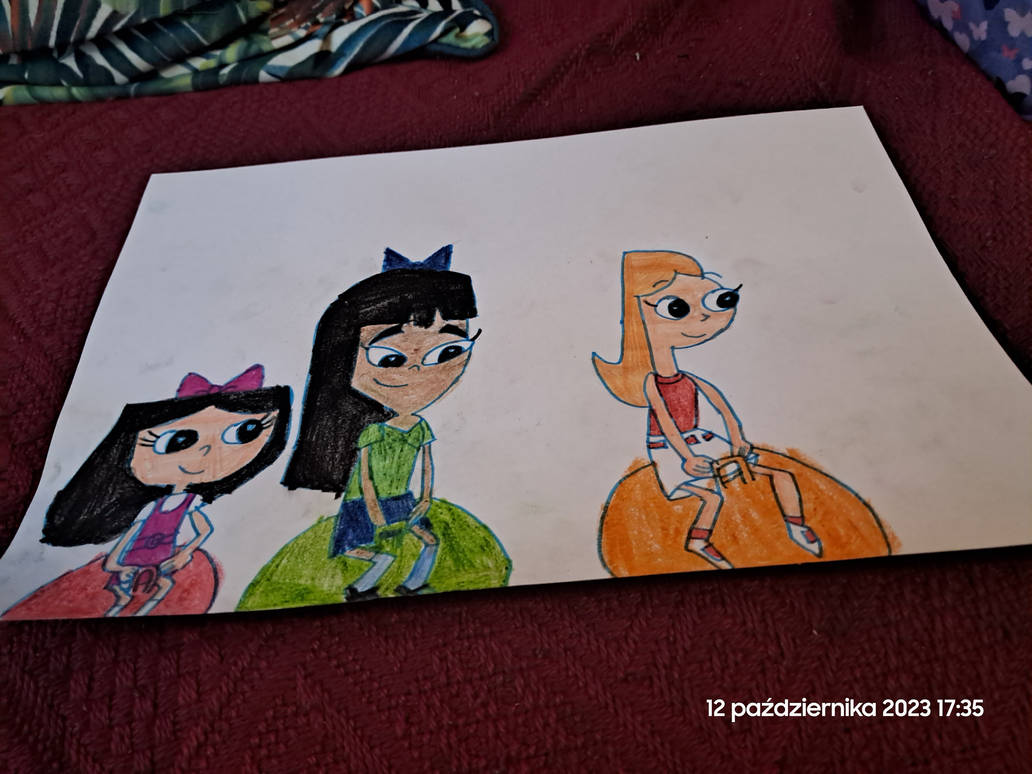 Isabella,stacey and candace jumping by Elma100 on DeviantArt