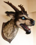 Fake taxidermy beast by zarathus