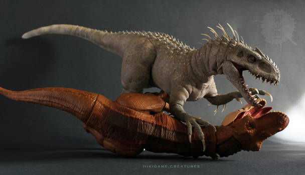 INDOMINUS REX vs Rexy - art doll