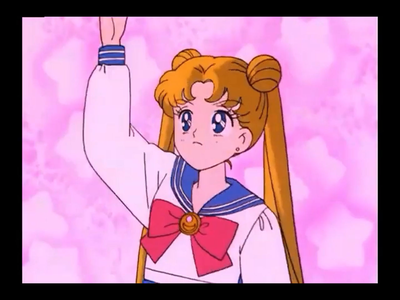 Usagi raising her arm up and angry by loo678 on DeviantArt