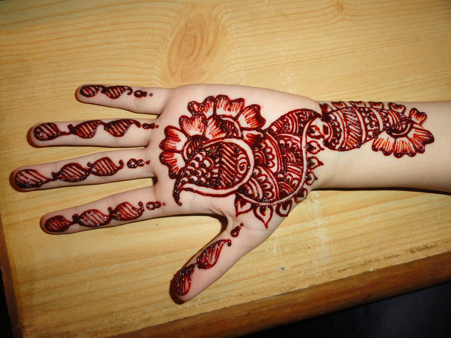 Henna Brings us Closer