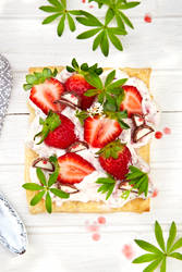 flaky pastry and strawberries