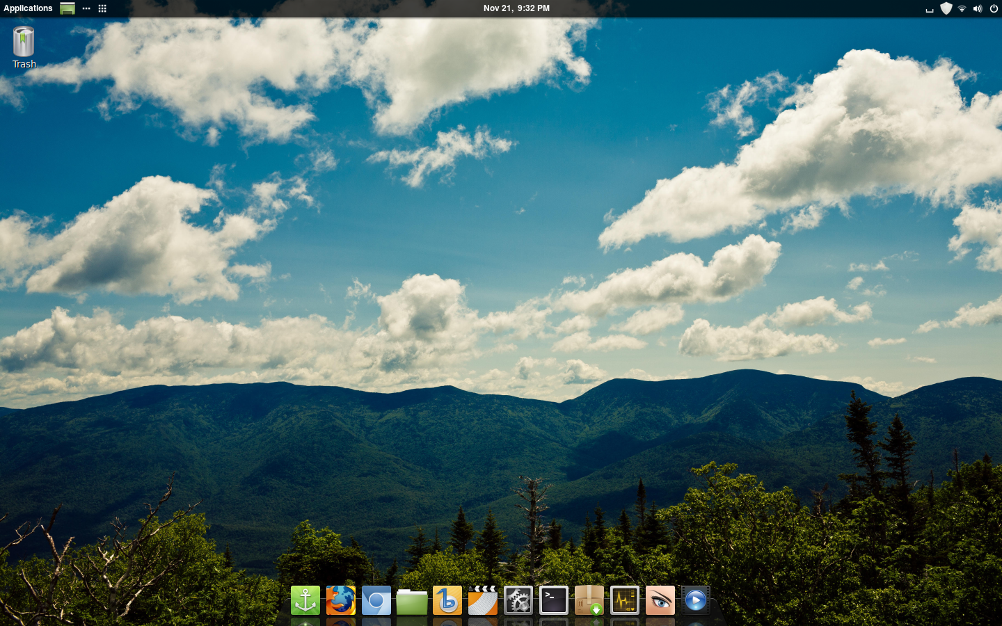 Linux Mint 14 Cinnamon Desktop