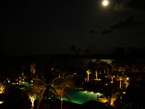 Resort: Night