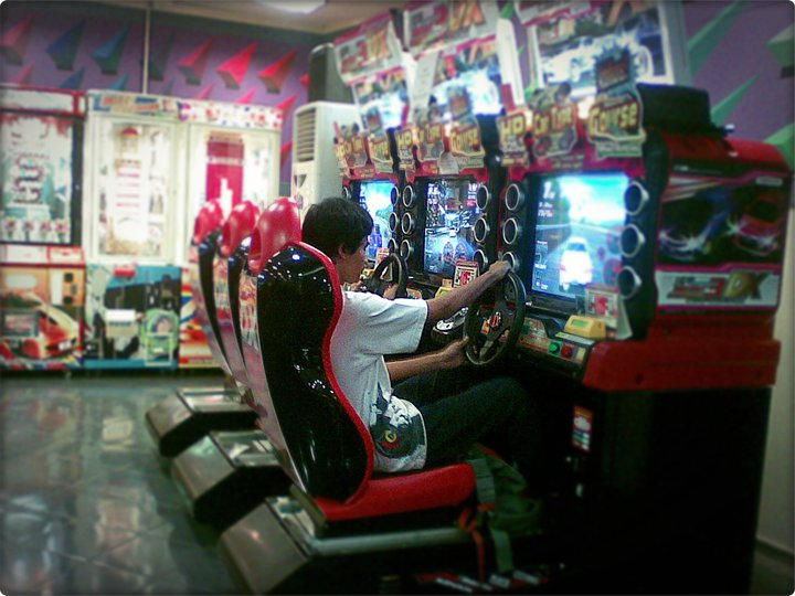 big fan of arcade racing by nobuargaoda on DeviantArt