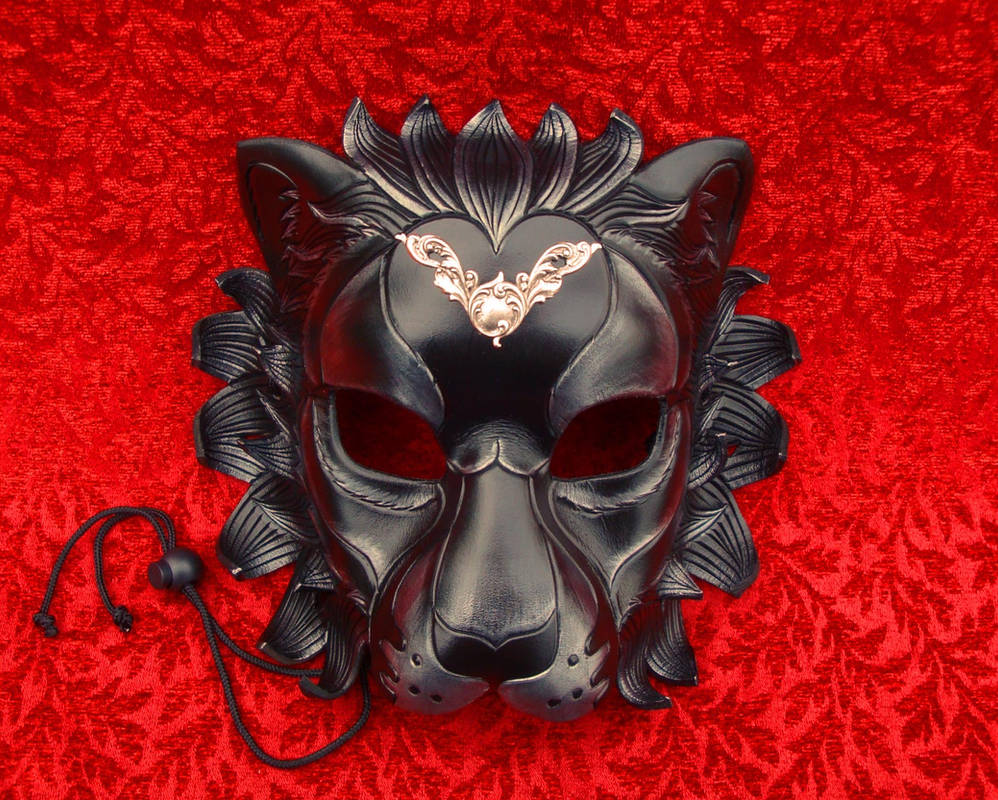 Шебалин маска зверя. Карнавальная маска Льва. Металлическая маска. Необычные маски. Китайская маскарадная маска.