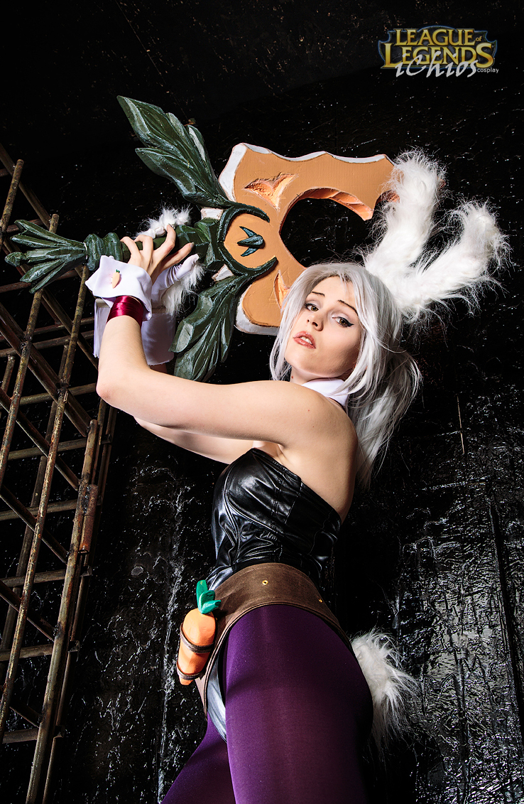 Battle Bunny Riven Cosplay by DyChanCos on DeviantArt