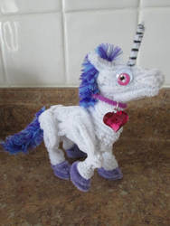 Small Pipe Cleaner Unicorn 2