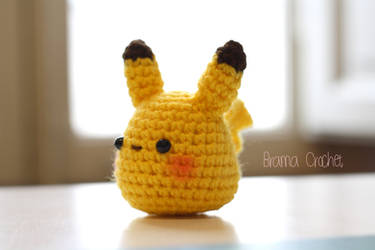 Little Pikachu - amigurumi doll