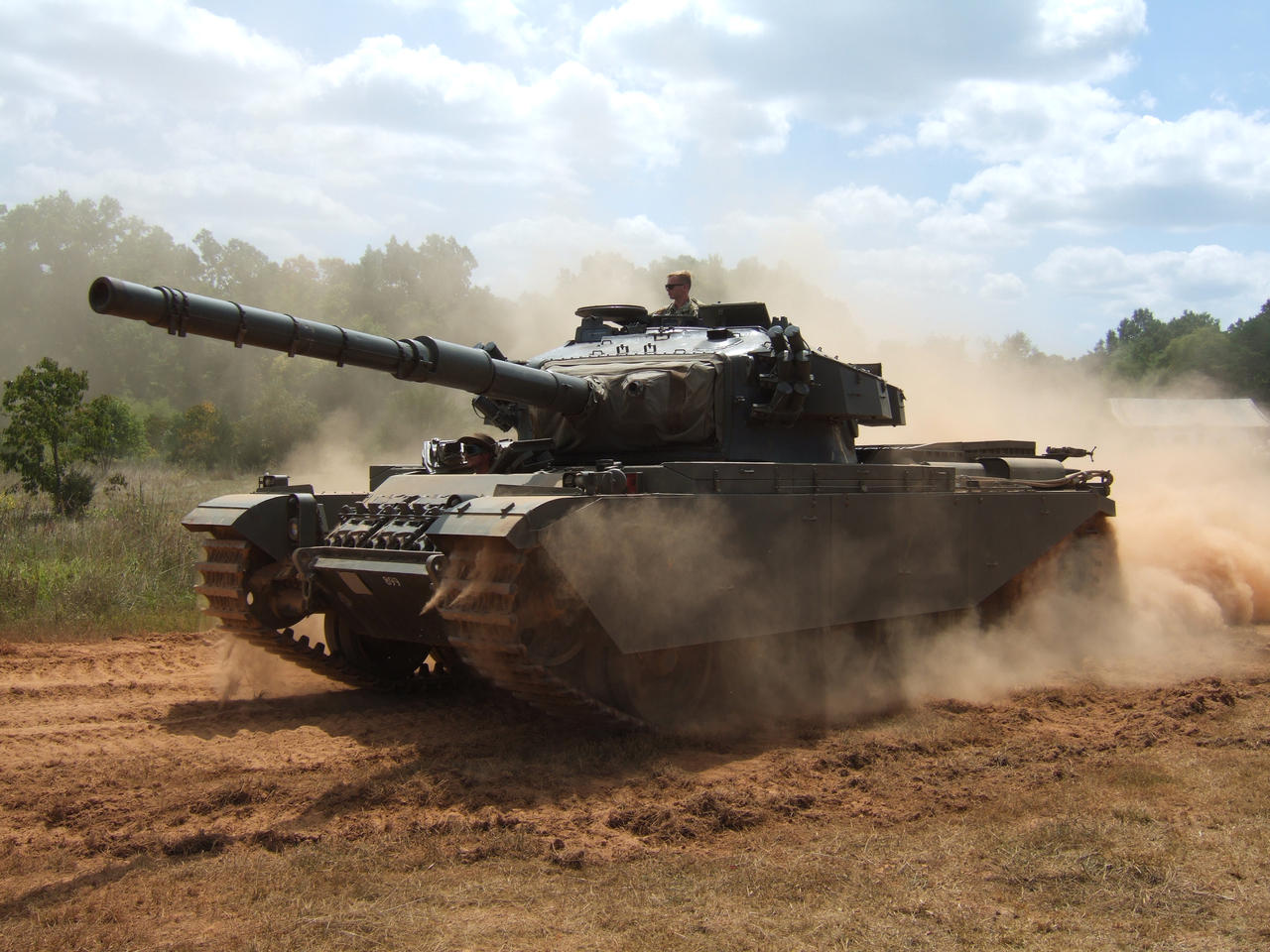 Centurion Tank In Action By Aya Wavedancer On DeviantArt centurion-tank-in-action-by-aya-wavedancer-on-deviantart