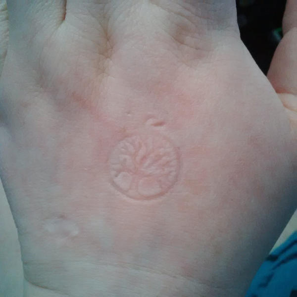 A reverse peace symbol by Shakahnna on DeviantArt