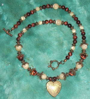 Red Tigerseye and Mother-of-Pearl Locket 2
