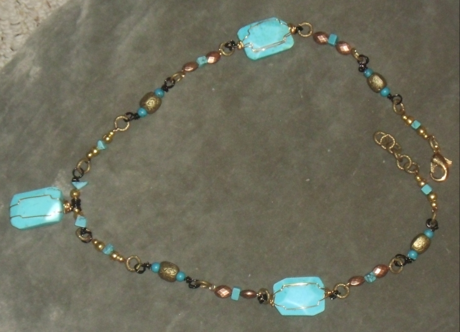 Magnesite and Turquoise Wire-Wrapped Necklace 5