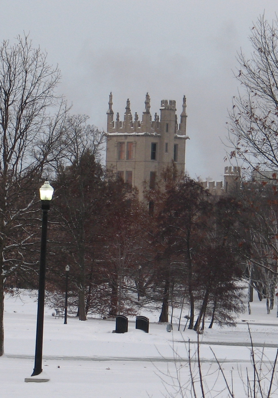 Kishwakee Winter Castle 2a