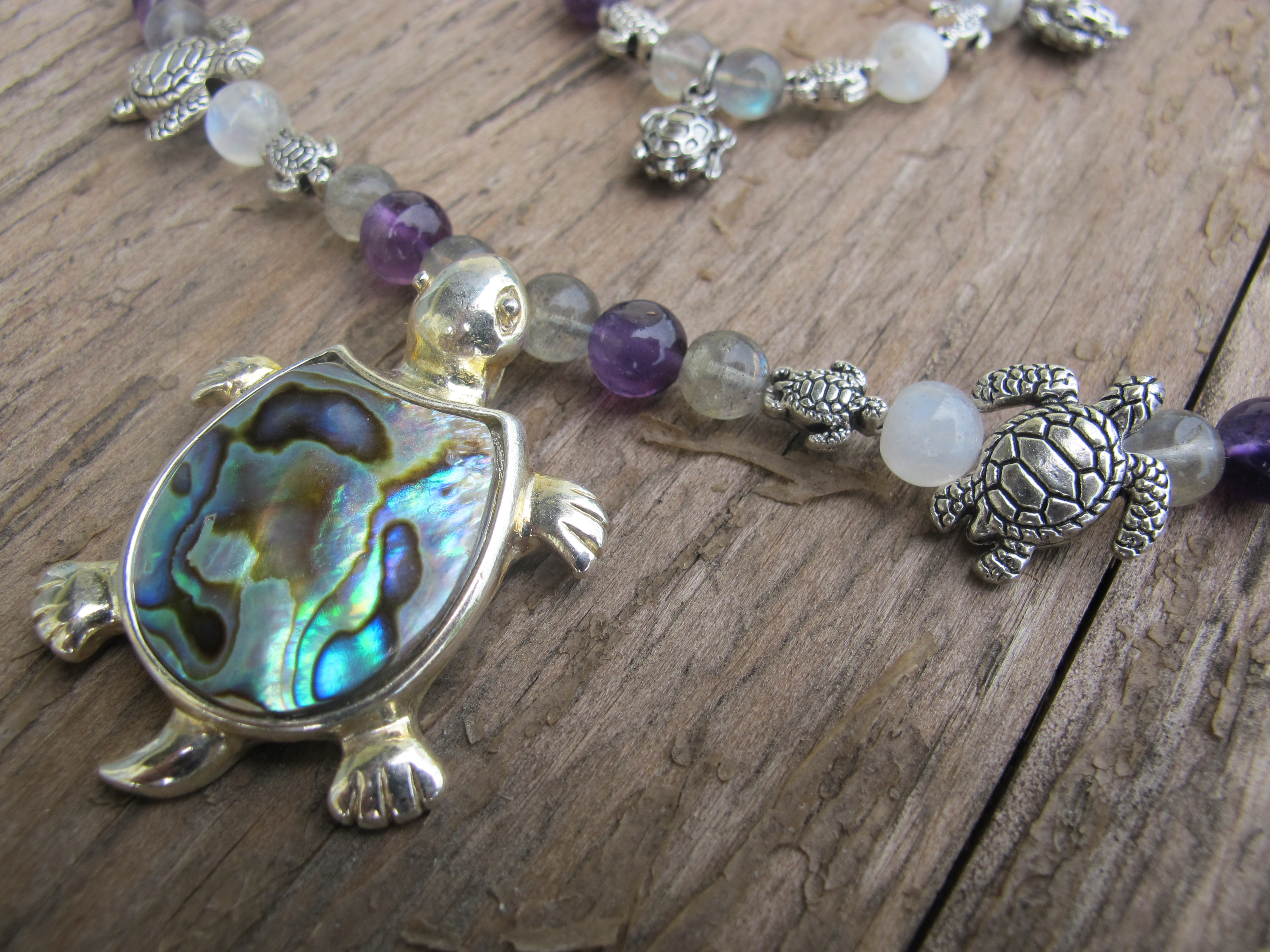 Silver and Shell Turtle Necklace Closeup 1