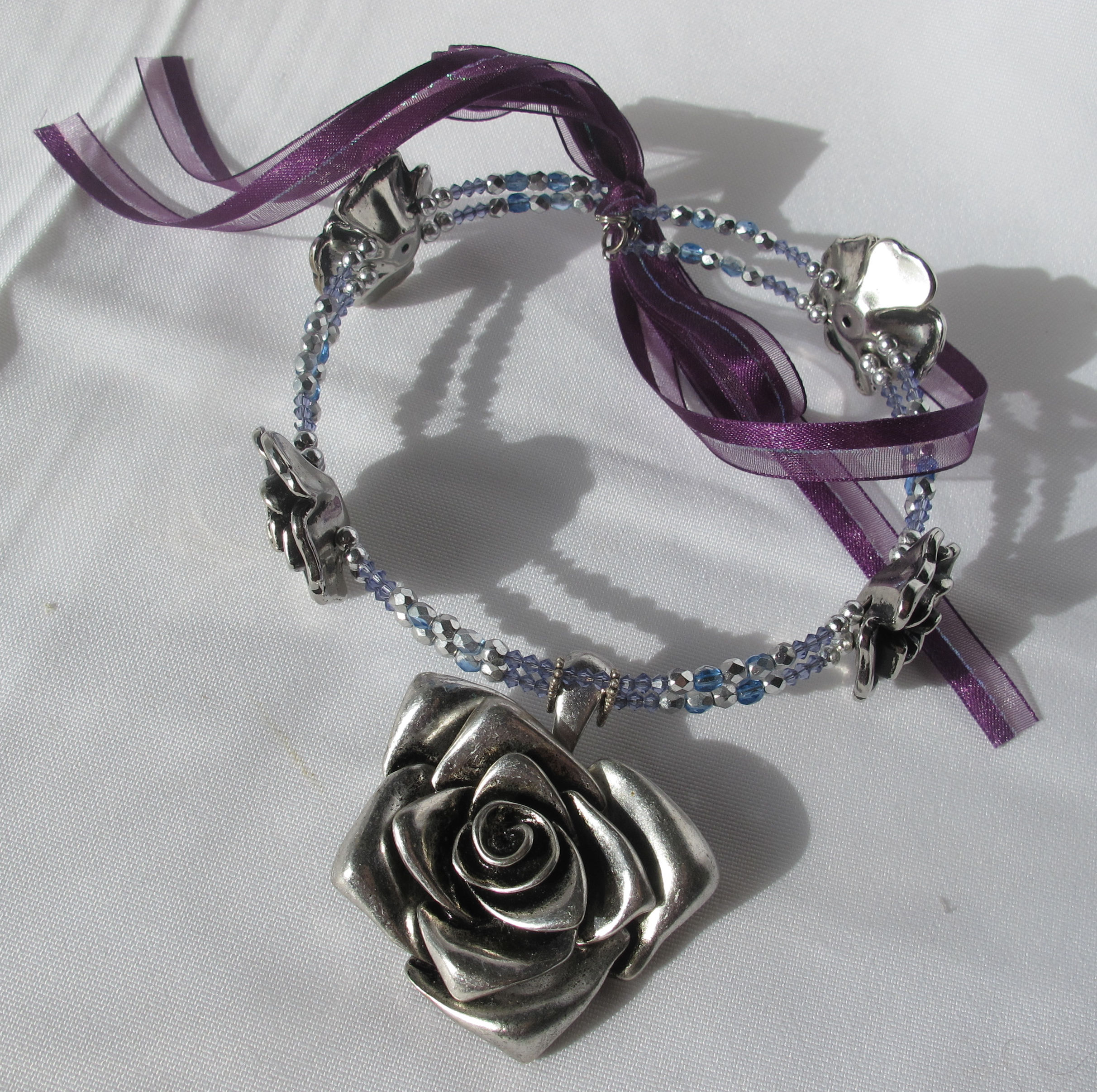 Silver Rose Choker 3