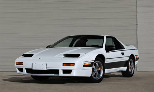 1989 Pontiac Fiero GT 3