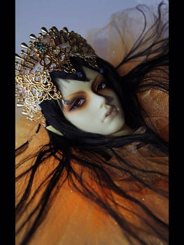 Gold (Soom Sard)