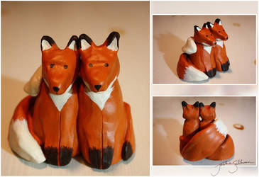 A Pair of Foxes