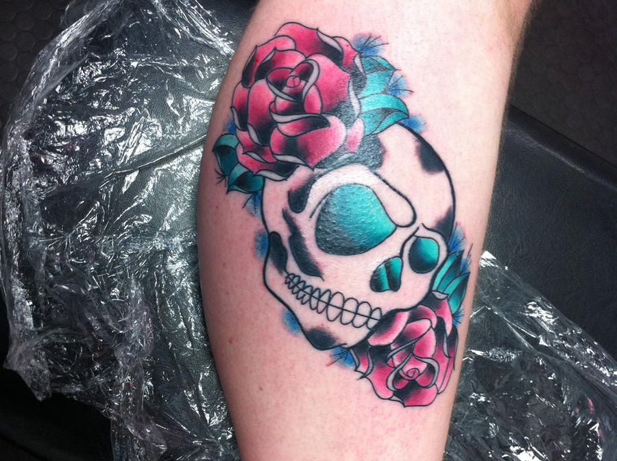 Skull + Roses tattoo