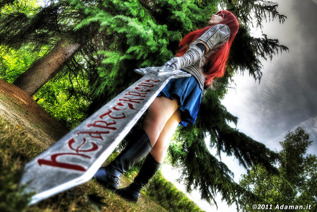 Heart Kreuz by adaman77