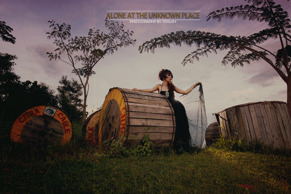 ALONE AT THE UNKNOWN PLACE