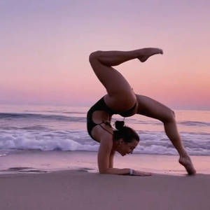 Beach Babe Wedgie