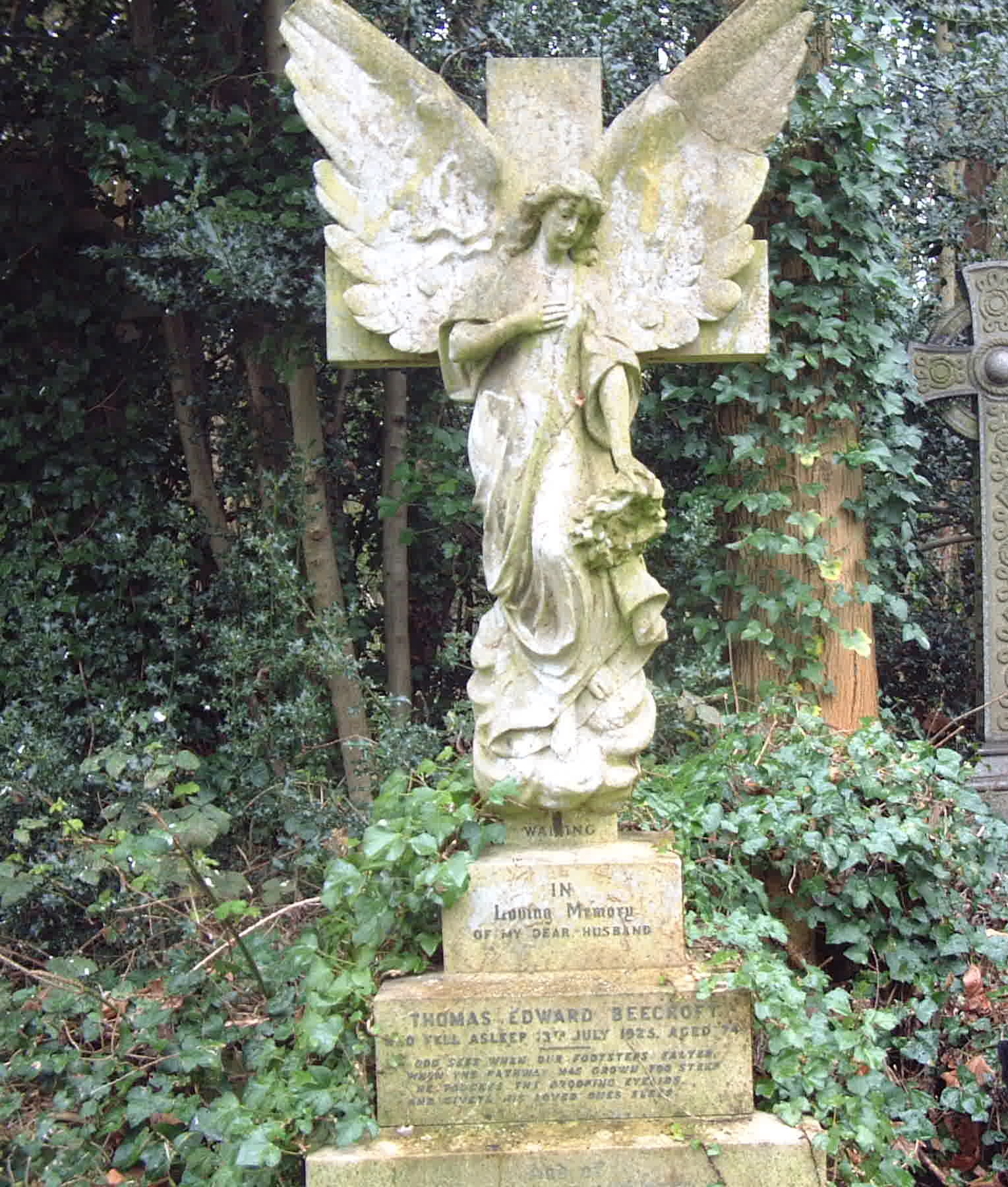 Highgate Cemetery 63