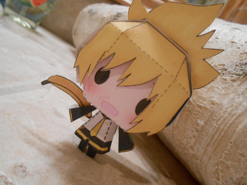 Len-Kun Papercraft