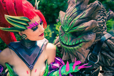 Zyra and Maokai cosplay: The harvest is upon us