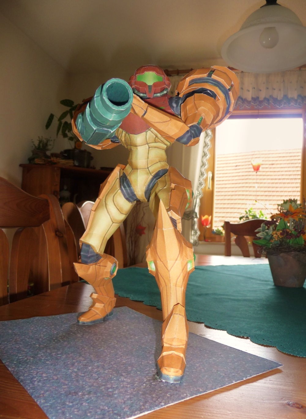 Samus Aran Papercraft