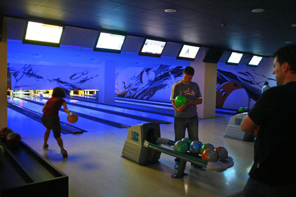 Excalibur Bowling Lanes